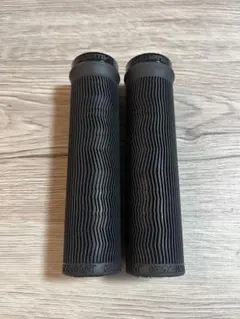 TRUVATIV トラバティブ　グリップ