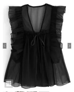 黒 チュールフリルブラウス