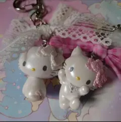 サンリオ　チャーミーキティ　シークレットキーホルダー2点セット