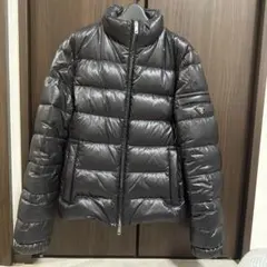 美品　プラダ　prada ダウンジャケット　38のサムネイル