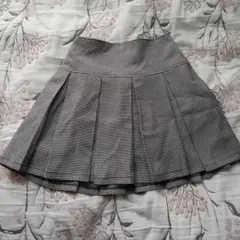 GU チェック プリーツスカート L（小さめ）
