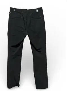 これからの季節にMizuno ゴルフ ブラック ゴルフパンツ