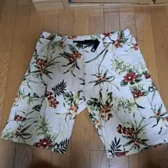 美Uesd品 Columbia 花柄 ショートパンツ M(83cm)