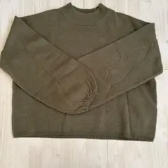 w closet オリーブ 長袖クロップドニット　緑　グリーン