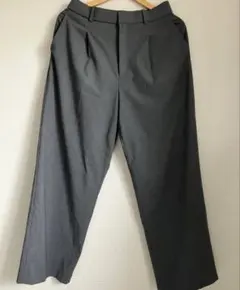 UNIQLO タックワイドパンツ　グレー　L