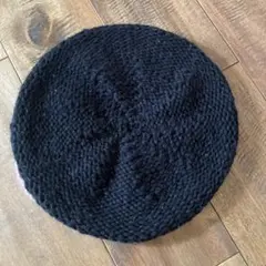 Cabtoc ブラック ベレー帽 フリーサイズ 花モチーフ付き