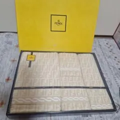 2025年最新】Fendi タオルケットの人気アイテム - メルカリ