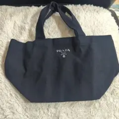 2025年最新】prada ノベルティ トートバッグの人気アイテム - メルカリ