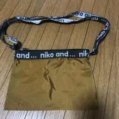 niko and... ゴールドサコッシュ