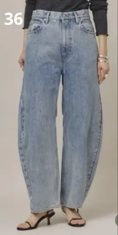 Curensology &RC カーヴィーデニムパンツ カレンソロジーのサムネイル
