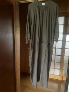 ニコアンド　ロングワンピース 長袖