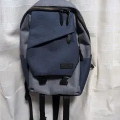 HUNDRED ショルダーバッグ ボディバッグ
