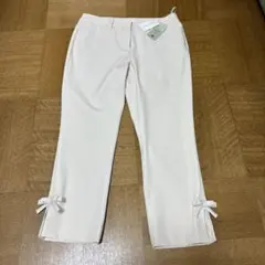 TO BE CHIC パンツベージュ リボン　タグ付きのサムネイル