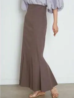 大人気❣️ ほぼ新品 ✨ snidel スナイデル ハイウエストフレアスカート