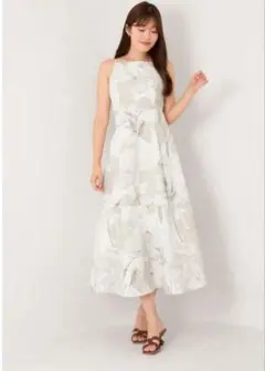 新品】herlipto Eliza Croquis Floral Dress - メルカリ