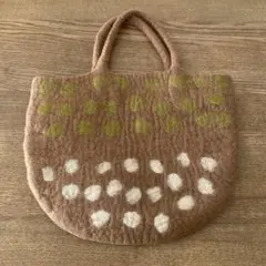 Item thumbnail for item 6f2372c1-82bd-442c-9e8e-bf3b753c2972