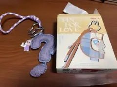 ラブブ PIN FOR LOVE アルファベットペンダント イニシャル ?
