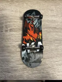 Item thumbnail for item f182313c-614b-4967-8280-209a7e253ce4