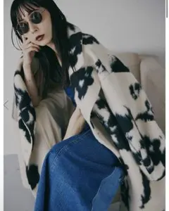 AmeriVINTAGE UND SHADOW FLOWER WOOL COATのサムネイル