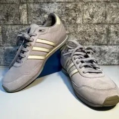 【細身】アディダス Adirun グレー 23.5cm スニーカー