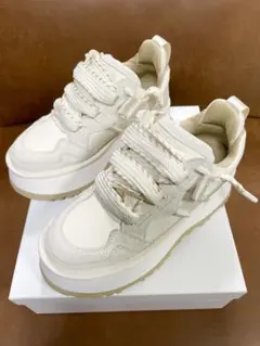 UGG Astromelアストロメル24.0 Jasmine - メルカリ