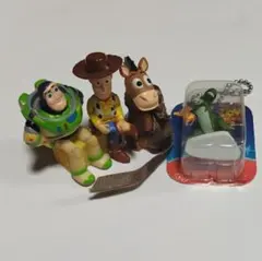 トイストーリー　ウッディ　バズライトイヤー