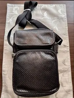 Dior Homme パンチングレザー ショルダーバッグのサムネイル