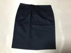 新品TOMMY HILFIGER タイトスカート　紺色のサムネイル
