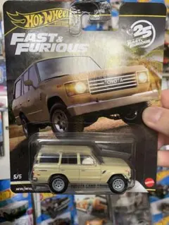 Hot Wheels Fast & Furious ランドクルーザー FJ60のサムネイル
