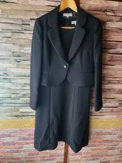 THEORIA ブラックスーツ 13AR ジャケットとワンピースセット