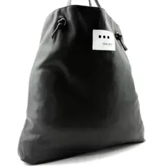 three dots　トートバック　黒　エコバッグ　肩掛け　A4可　本革　ロゴ