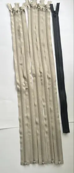 ベージュのファスナー　5本セット 約61cm
