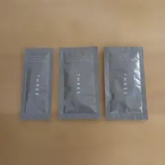 THREE エッセンシャルセンツ トライアルセットのサムネイル