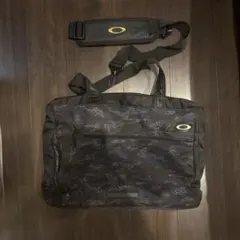 Oakley ブラック バッグ