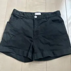 repipi armario 黒 ショートパンツ