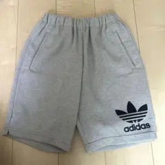 アディダス　adidas 半ズボン