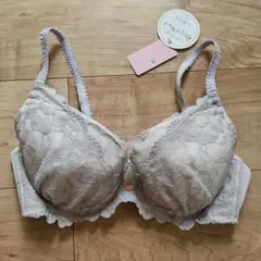 ☆intesucre☆らくしてキレイふわさらタイプブラジャー☆E75新品☆のサムネイル