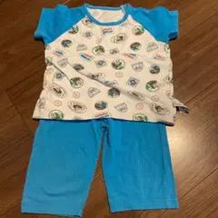 ユニクロ 100cm パジャマ きかんしゃ トーマス