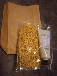 新品未使用　EORA EGF Moist Hand Cream Lavenderのサムネイル