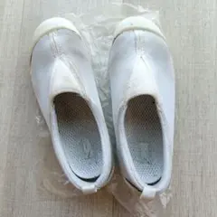 3000円★IFME イフミー 白 ホワイト 上履き 上靴 22 21.5