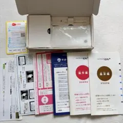 【美品・完品】ニンテンドーDSi ホワイト 本体 付属品完備 動作確認済み