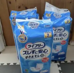 新品・未開封　ライフリー ズレずに安心 紙パンツ用パッド 36枚入り×3袋