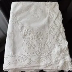 Gui Thév様専用！ ホワイト リネンハンド刺繍 テーブルクロス | Mercari