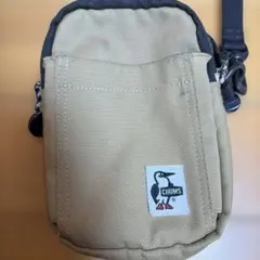 CHUMS ベージュ サコッシュ　ミニショルダー