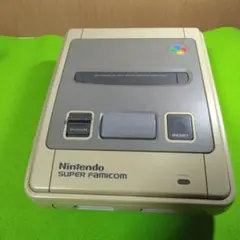 Nintendo スーパーファミコン 本体のみ、中古（本文よく読んで下さい)
