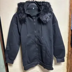 取り外し可能ファー付きフード ブラックパーカー XLサイズ