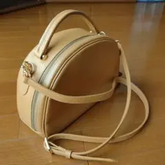 ハンドバッグ　ショルダーバッグ　2WAYバッグ　キャメル　匿名配送
