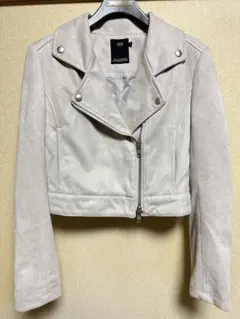 Item thumbnail for item 7acb33b2-4d07-4356-ba7c-b2a1eff5bfd1