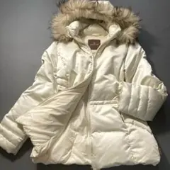 クリーニング済み⭐️モンクレール　ホワイトダウン80cm クリーニング済み⭐️モンクレール ホワイトダウン80cm