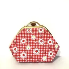 赤いギンガムチェックとフリルサークルリンゴ柄の押し口がま口ポーチ